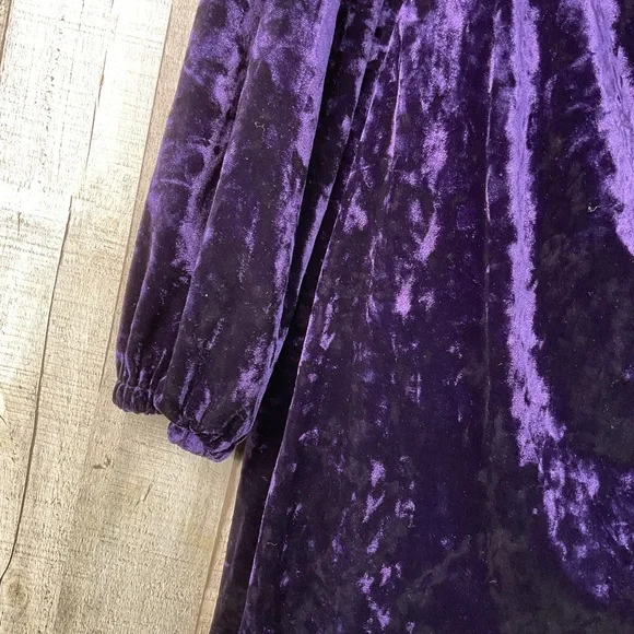 Lauren Ralph Lauren Size 12 Purple Velvet Sheath Surplice Faux Wrap Tie Dress - Picture 5 of 10